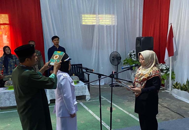 Bupati Berau Lantik Kepala Kampung Giring-giring