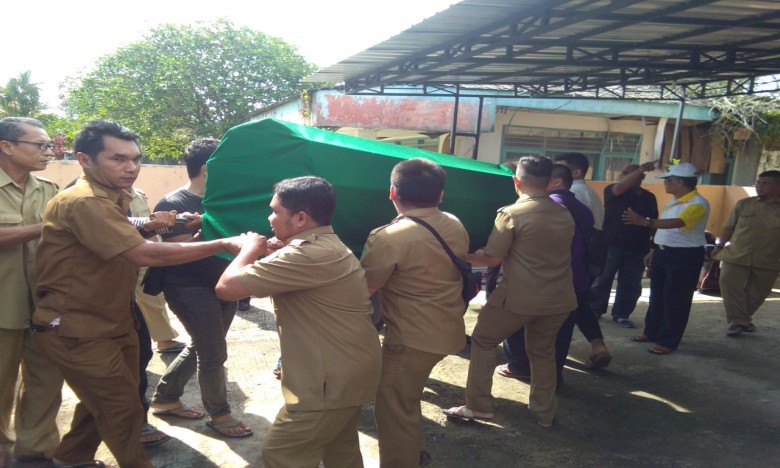 Kadisdikbud Kukar Tutup Usia