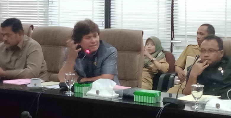 Abdul Samad Minta Keterwakilan OPD Hadir di Rapat Paripurna Pembahasan Raperda