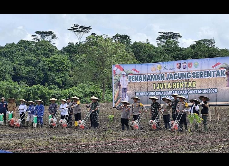 Polda Kaltim Optimalkan Lahan untuk Swasembada Pangan, Targetkan 1.416 Hektare Penanaman Jagung di 2025