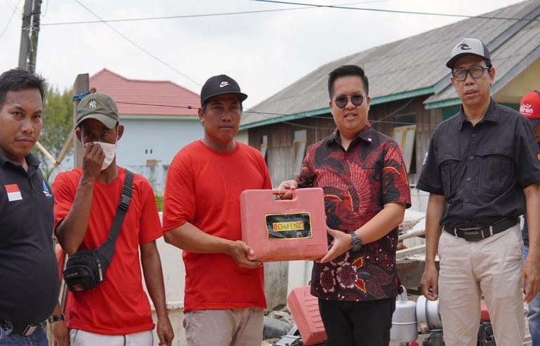 Pemkab Kukar Berikan Bantuan untuk Kelompok Usaha Bersama Perikanan