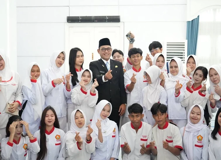 Wagub Seno Harapkan Pemuda Kaltim Jadi Generasi Emas