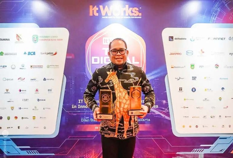 Kasmidi Bulang Apresiasi Kutim Raih Top CIO On Digital Implementation 2023