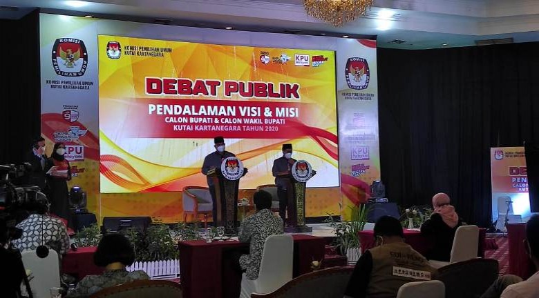 KPU Kukar Sukses Gelar Debat Publik Pendalaman Visi-Misi Paslon