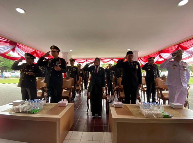 Bupati Berau Pimpin Upacara Peringatan HUT Bhayangkara ke-76