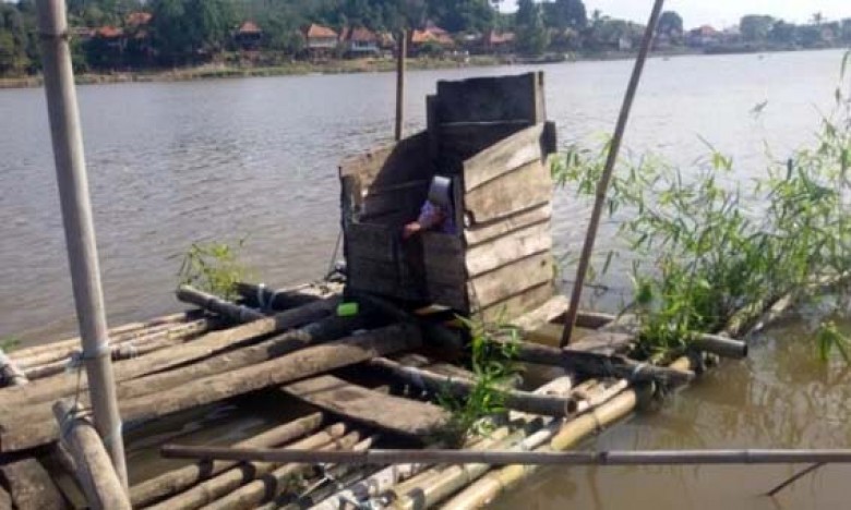 Gubernur Kaltim Serukan, Tidak Boleh Ada Lagi Jamban di Sungai
