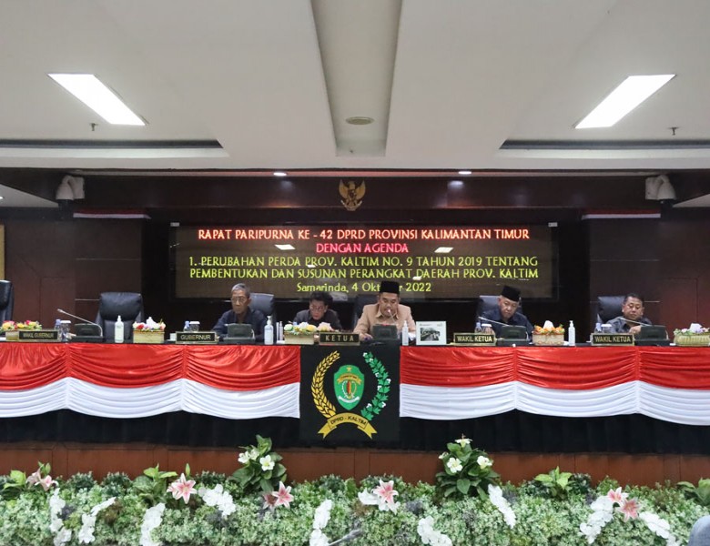 Fraksi DPRD Kaltim Sampaikan Pandangan Umum Terhadap Tiga Ranperda