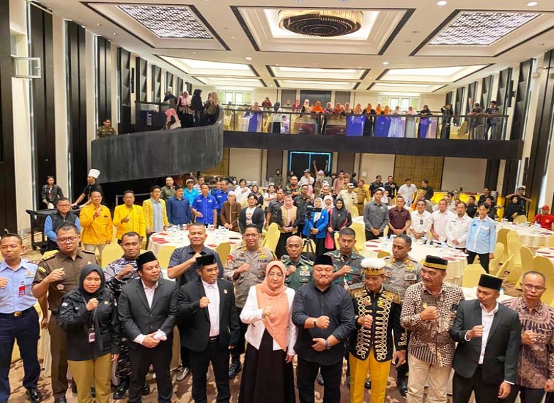 Sri Juniarsih dan Gamalis Resmi Ditetapkan Sebagai Kepala Daerah Berau Periode 2025-2030