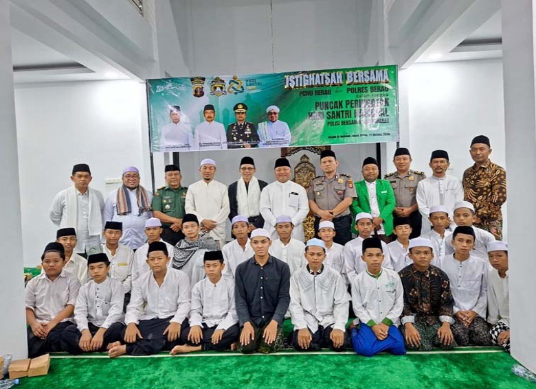 Gamalis Medorong Santri di Berau Kuasai Ilmu Modern Tanpa Kehilangan Akhlak