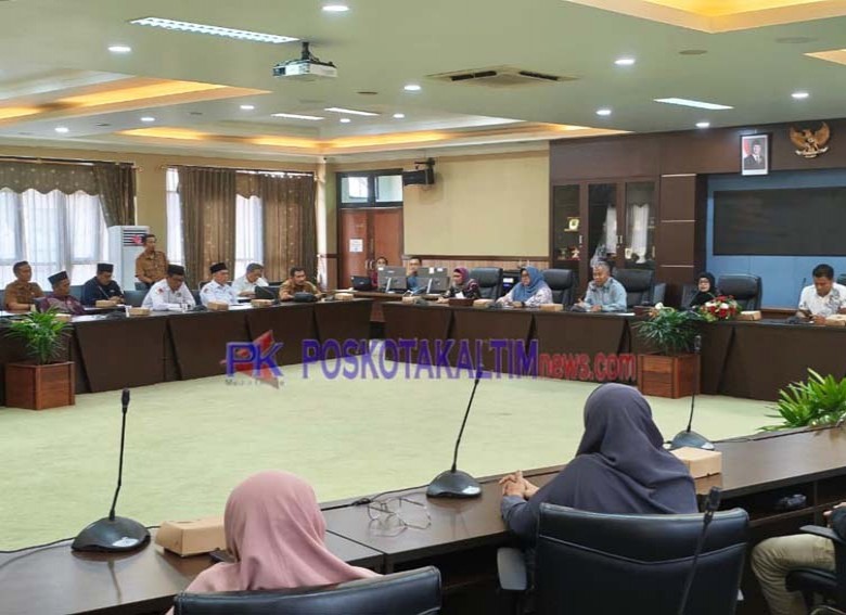 Pasca Pencabutan Izin Operasional Ponpes Ibadurahman, Orang Tua Santri Minta Kepastian Kelanjutan Pendidikan ke DPRD Kukar