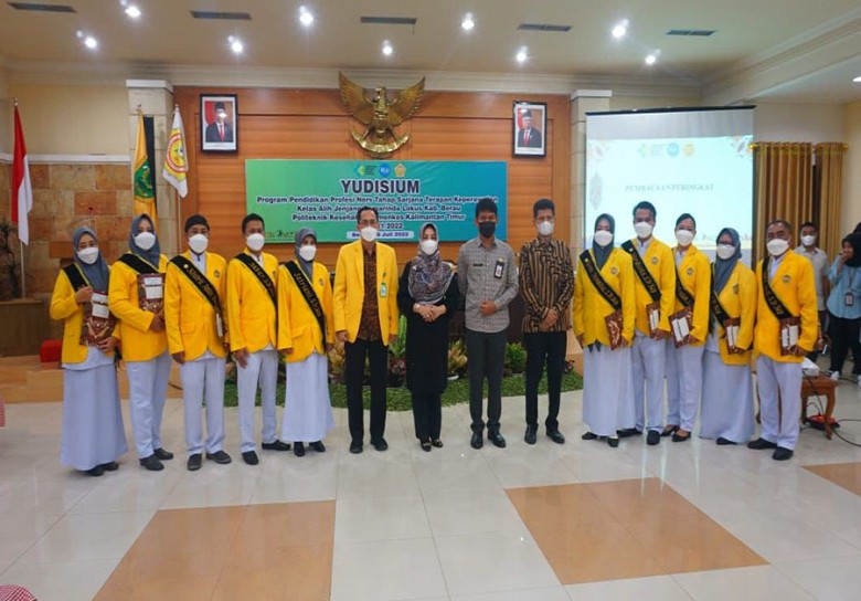 Poltekes Kemenkes Kaltim Gelar Yudisium