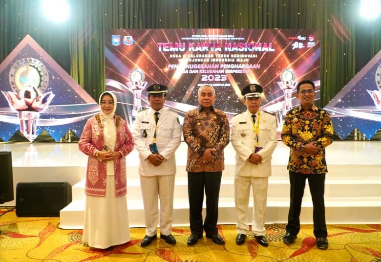 Juara Satu Lomba Desa Tingkat Nasional Regional III, Kakam Labanan Makarti  Diundang ke Istana Negara