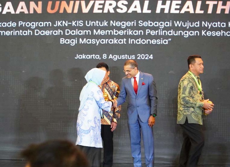 Kali Kedua Pemkab Berau Raih Penghargaan UHC Award