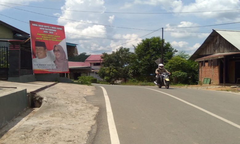 Baliho Calon Bupati Terpasang, Teguh : Mereka Belum Tentu Lolos