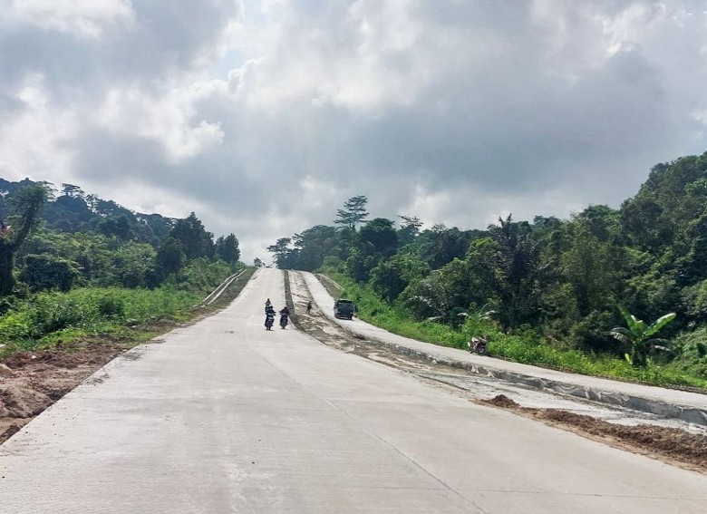 Jalur Jongkang-Samarinda Segera Terang Tahun Ini,Dishub Kukar : Prioritaskan Penerangan Jalan Bagi Keselamatan Masyarakat