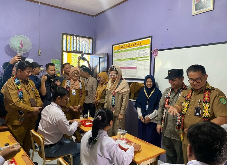 Pemprov Kaltim Gelar Simulasi Program Makanan Bergizi Gratis di SLB Negeri Kukar