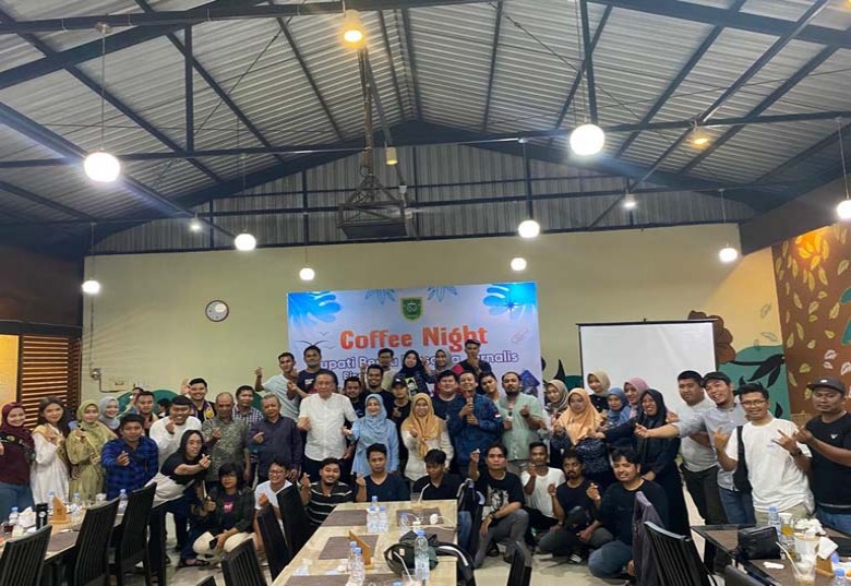 Bangun Keakraban dengan Jurnalis Pemkab Berau Gelar Coffe Night