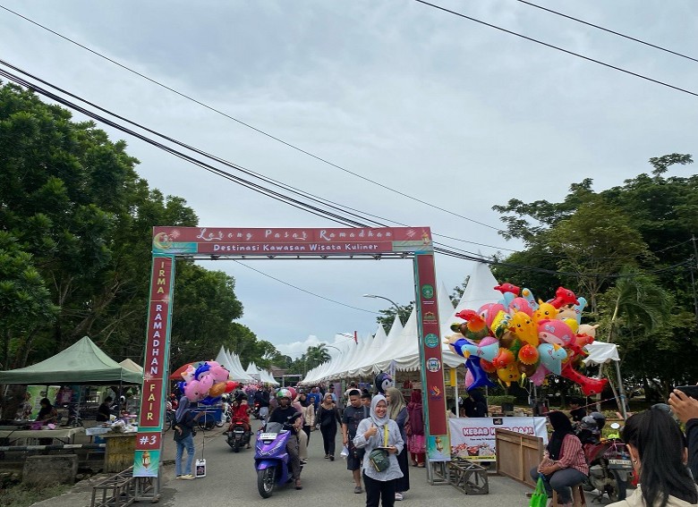 Pusatkan Pasar di Kawasan Masjid Agung, Lorong Pasar Ramadan Tingkatkan Ekonomi Lokal