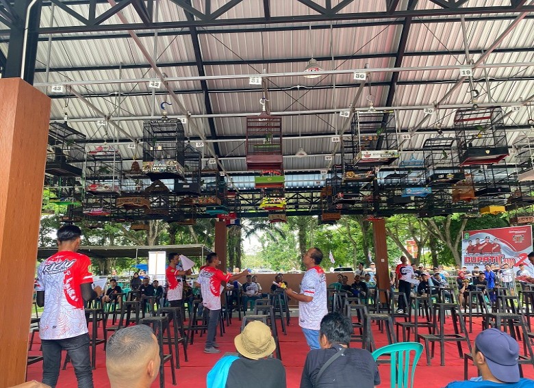 Dispora Kukar Gelar Lomba Burung Berkicau Idaman Memperebutkan Piala Bupati Cup ke-2