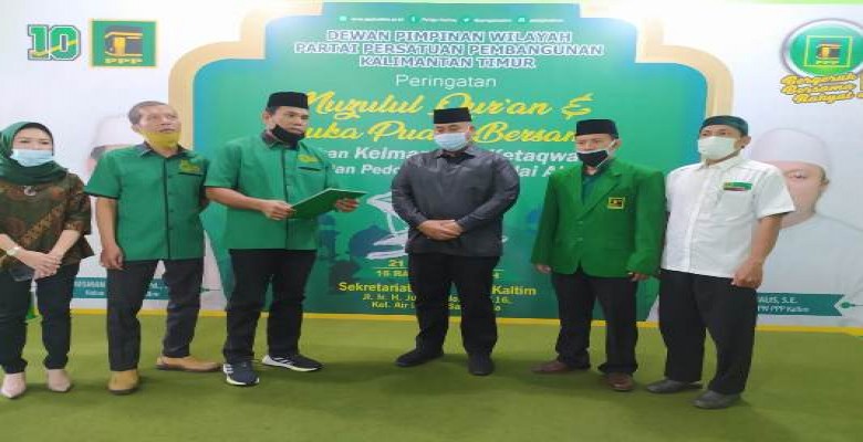 Edi-Rendi Terima SK Dukungan dari PPP dan Perindo