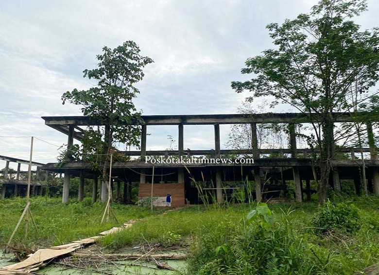 Ketua DPRD Kukar Dorong Kelanjutan Pembangunan Gedung Unikarta di Tenggarong Seberang