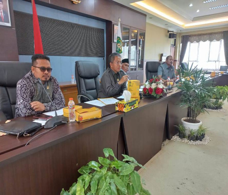 Komisi IV DPRD Gelar RDP Bahas Sengketa Lahan Sekolah Muara Kaman