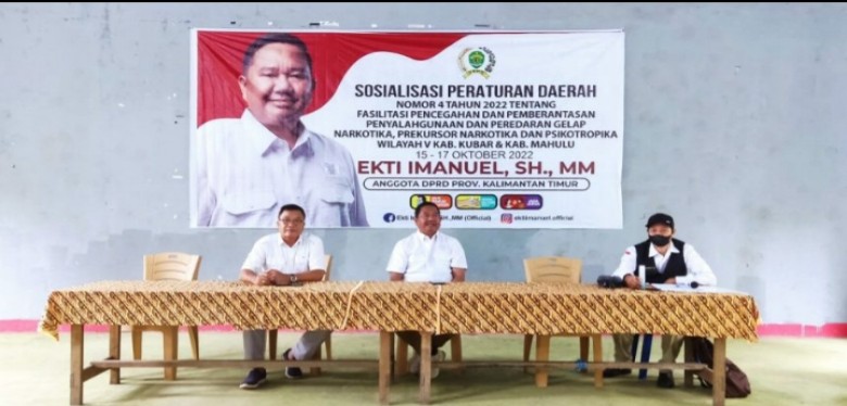 Sosialisasikan Perda Narkoba di Kampung Dempar Kubar, Ekti Sebut Butuh Kerjasama Perangi Narkoba