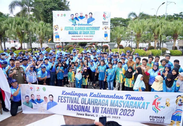 Lepas Kontingen KORMI Kaltim ke Fornas 2023 Jabar, Gubernur Isran Berharap Dapat Meningkat Prestasi dan Peringkat