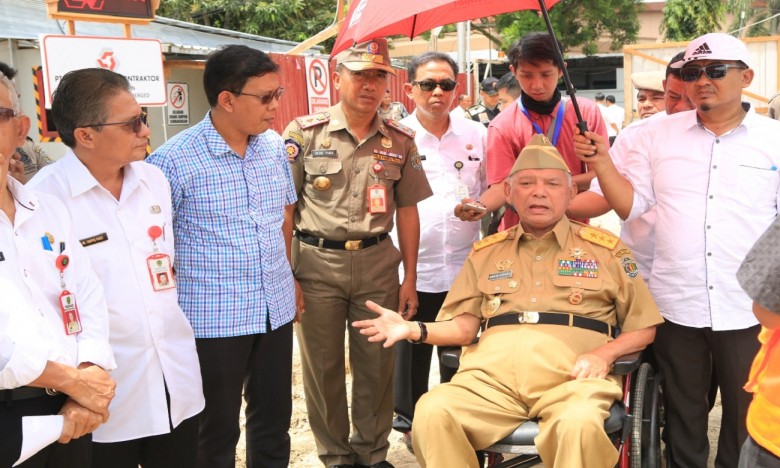 Gubernur: Pembangunan Masjid Tidak Boleh Ada Yang Menyetop