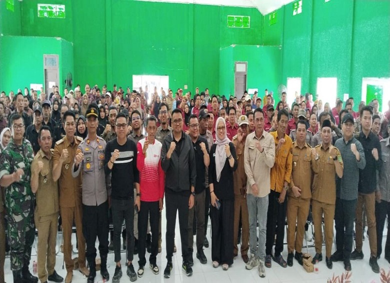 Pantau Langsung Program Desa dan Pelayanan, DPMD Kukar Dampingi Bupati Aulia Rahman Basri Kunjungi Wilayah Hulu