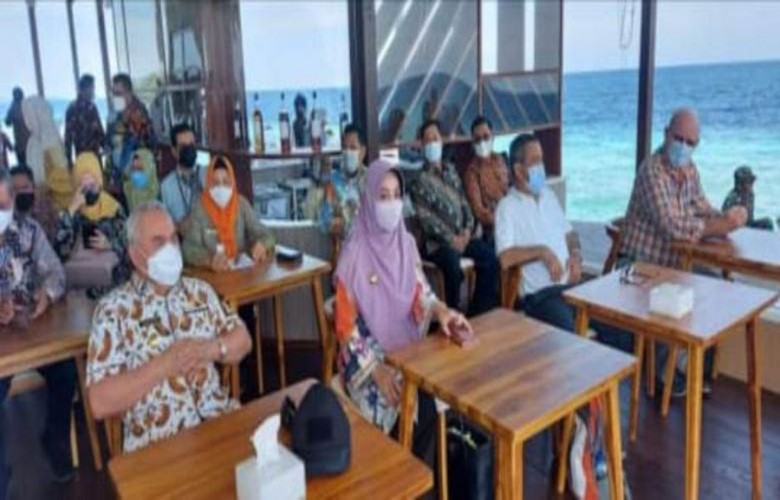 Pencanangan Blue Econony Maratua di Pulau Maratua, Berau Akan Punya Sumber Uang Baru