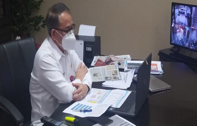 Penyandang Disabilitas Dilatih Menganyam Rotan