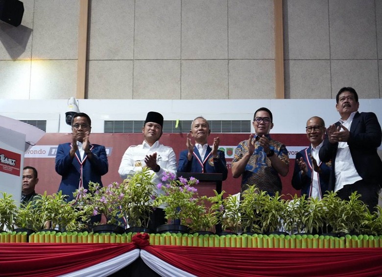 Gubernur Rudy Hadiri Pembukaan 2ND East Borneo Internasional Championship Taekwondo