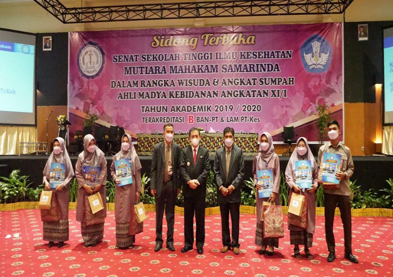 Wagub Hadiri Wisuda STIK Mutiara Mahakam, Jadilah Bidan yang Berprestasi