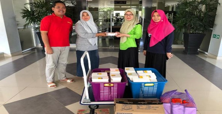 Tahukula Beri Bantuan Nasi Kotak Kepada Dokter dan Tenaga Medis