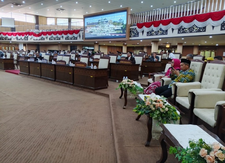 Fraksi Gerindra dan PAN Tekankan Pemerataan Pembangunan dan Transformasi Ekonomi Hijau dalam RPJMD Kukar
