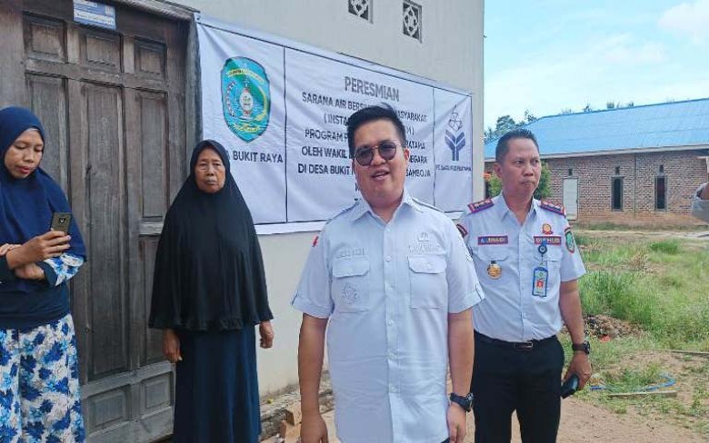 Wabup Rendi Solihin Dukung Bus Sekolah di Kukar