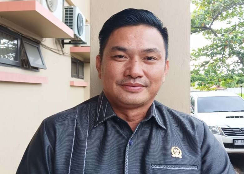 Dewan Dorong Pemkab Berau Beri Apresiasi Kepala Adat yang Aktif Selesaikan Konflik di Kampung