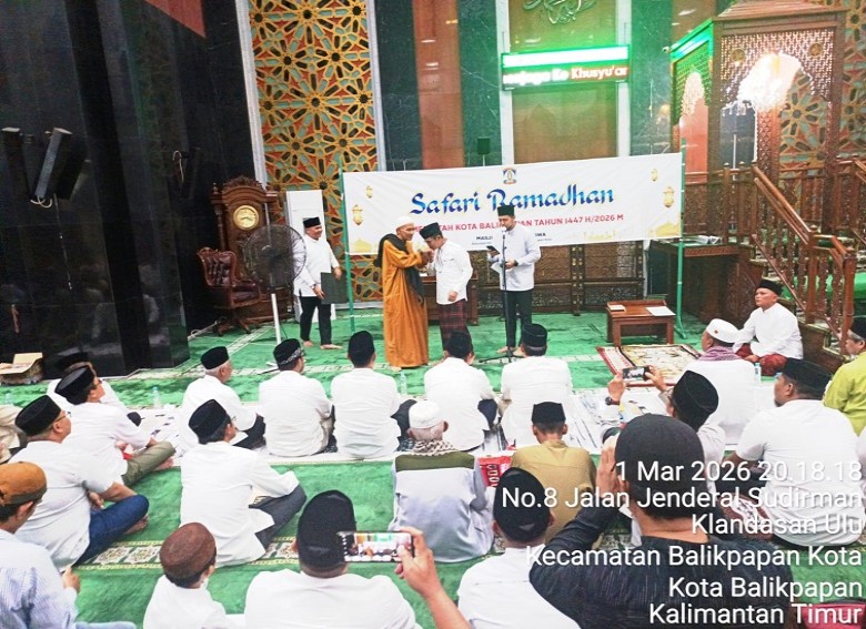 Pemkot Balikpapan Gelar Safari Ramadan di Masjid Agung At Taqwa, Serahkan Bantuan untuk Kenyamanan Jamaah