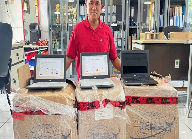Sekolah di Kukar Diminta Maksimalkan dan Rawat Chromebook