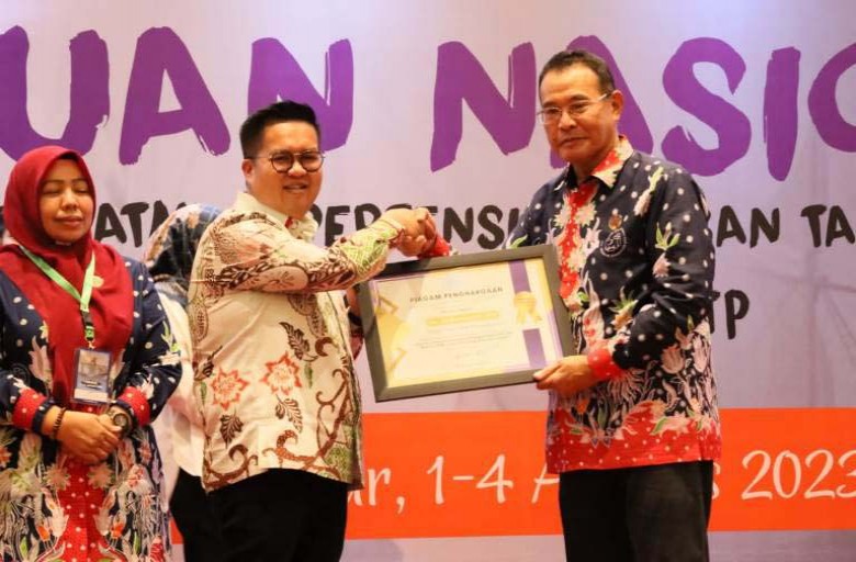 Kukar Raih Penghargaan Adinkes 2023