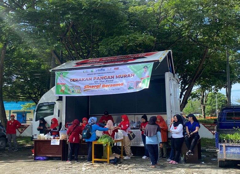 Pemkab Kukar Gelar Gerakan Pangan Murah On The Road