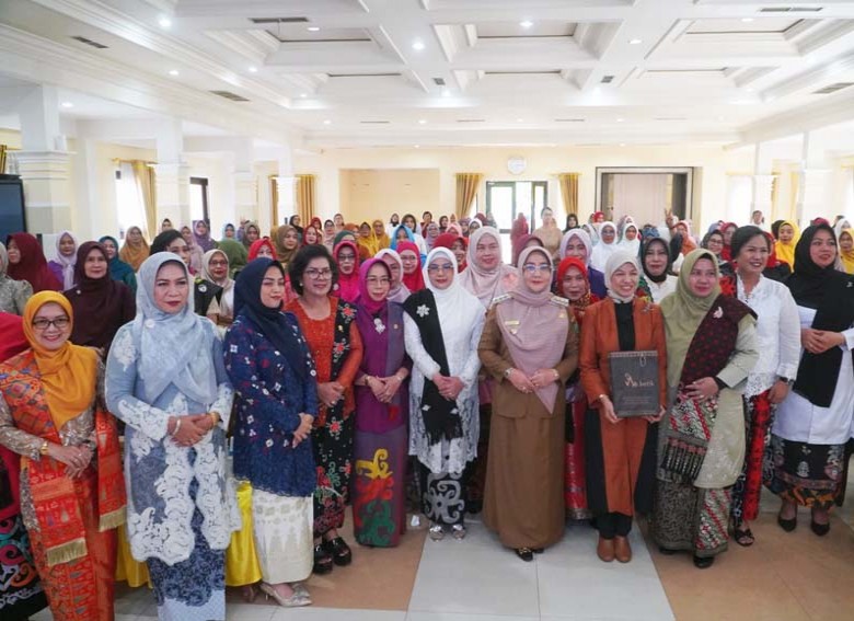 Bupati Berau Ajak Perempuan Tingkatkan Peran Strategis di Era Digitalisasi