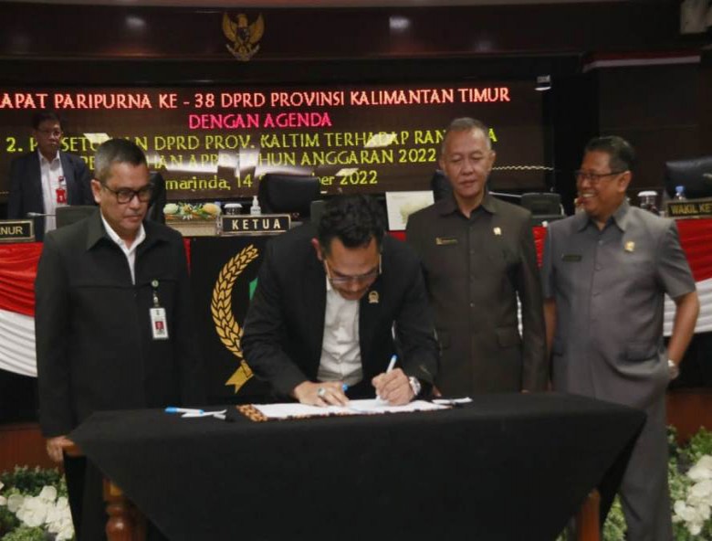 DPRD dan Gubernur Kaltim Sepakati Rancangan Perubahan APBD 2022
