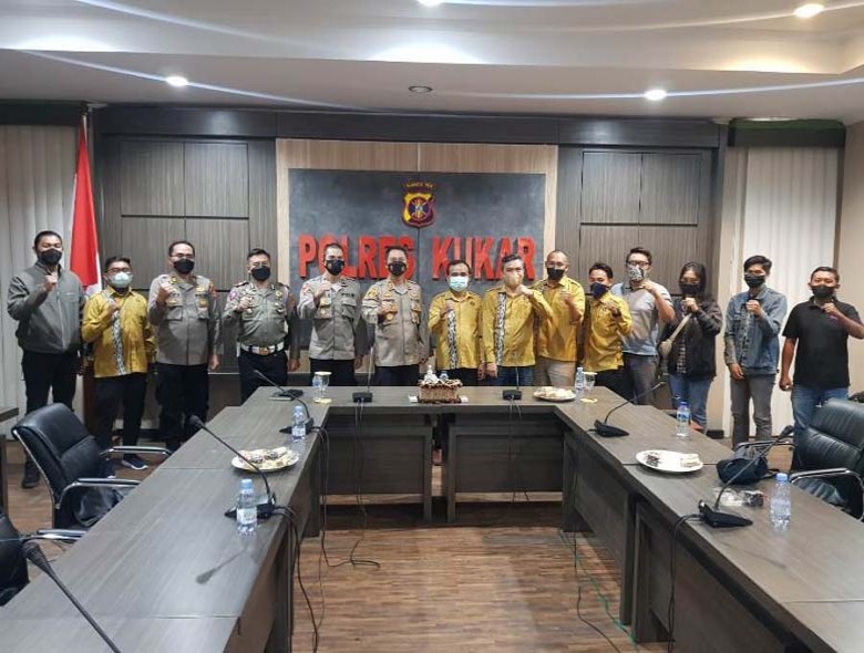 Pengurus Persatuan Wartawan Indonesia Silaturahmi dengan Kapolres Kukar