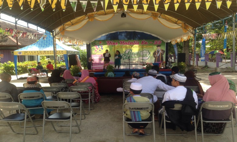 Mahasiswa Unikarta Gelar Pasar Ramadhan