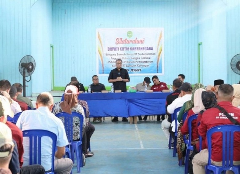 Evaluasi di Anggana, Pemkab Kukar Bahas Kenaikan Bantuan RT