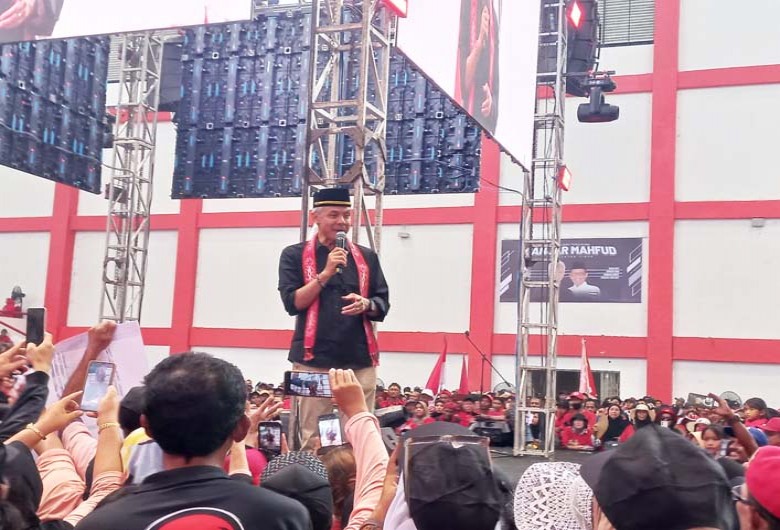 Temui Kader PDI Perjuangan di Kukar, Capres Ganjar Berkata Akan Adil Perhatikan Seluruh Daerah
