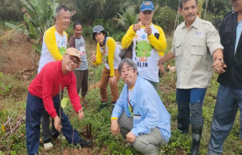 Kecamatan Muara Kaman Lakukan Penanaman 500 Pohon Ulin