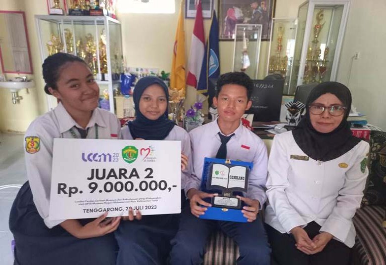 SMP Negeri 3 Tenggarong Raih Juara II Lomba Cerdas Cermat Disdikbud Kaltim